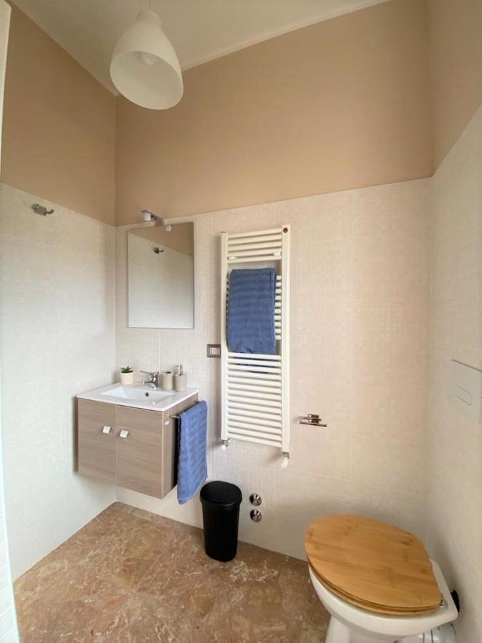 Casa Viola A 900 Mt Dalla Staz. Centrale Pescara Exterior photo